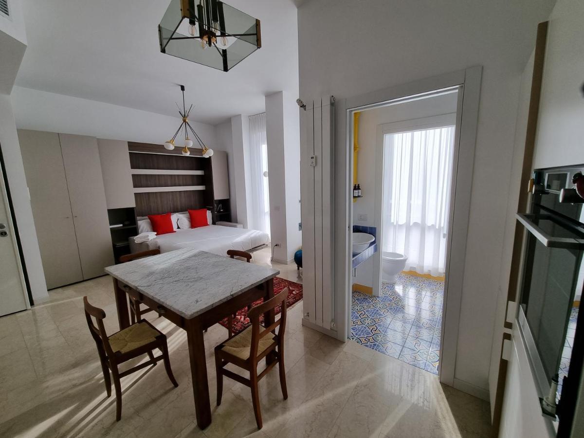 Ampio Ed Incantevole Monolocale A Citylife Milano Ngoại thất bức ảnh