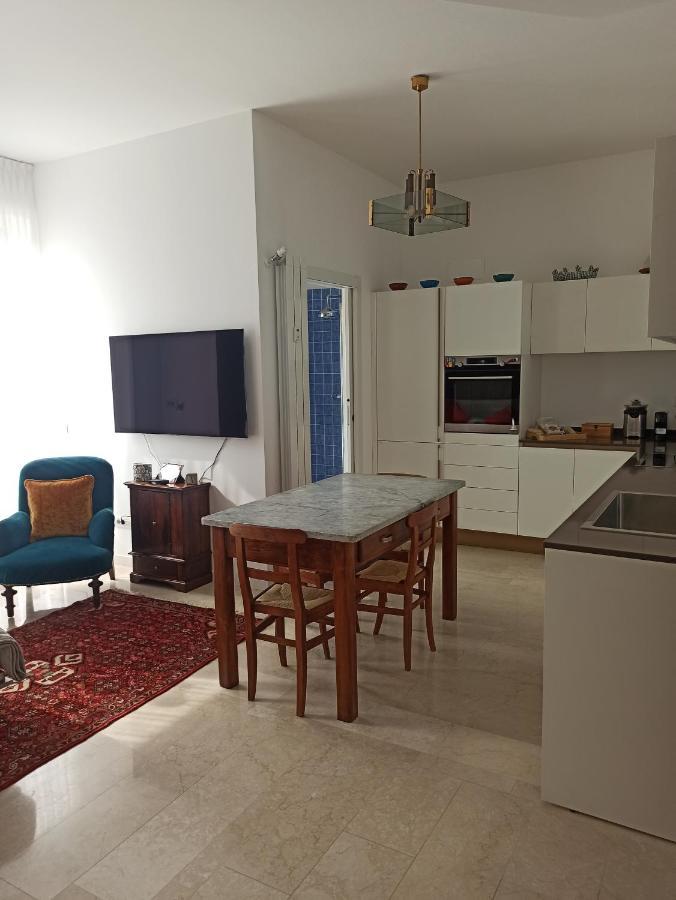Ampio Ed Incantevole Monolocale A Citylife Milano Ngoại thất bức ảnh